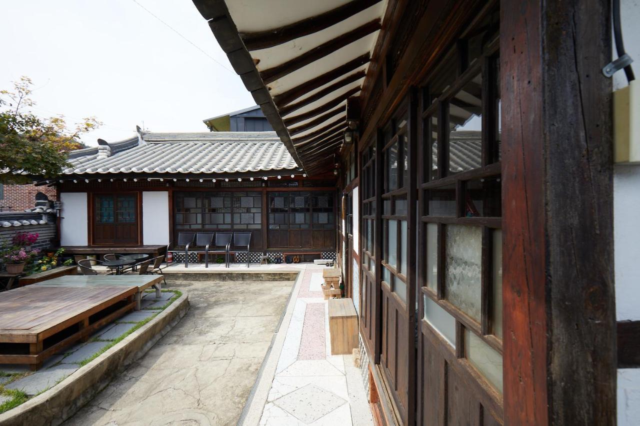 Bonghwangjae Hanok Guesthouse Gongju Dış mekan fotoğraf