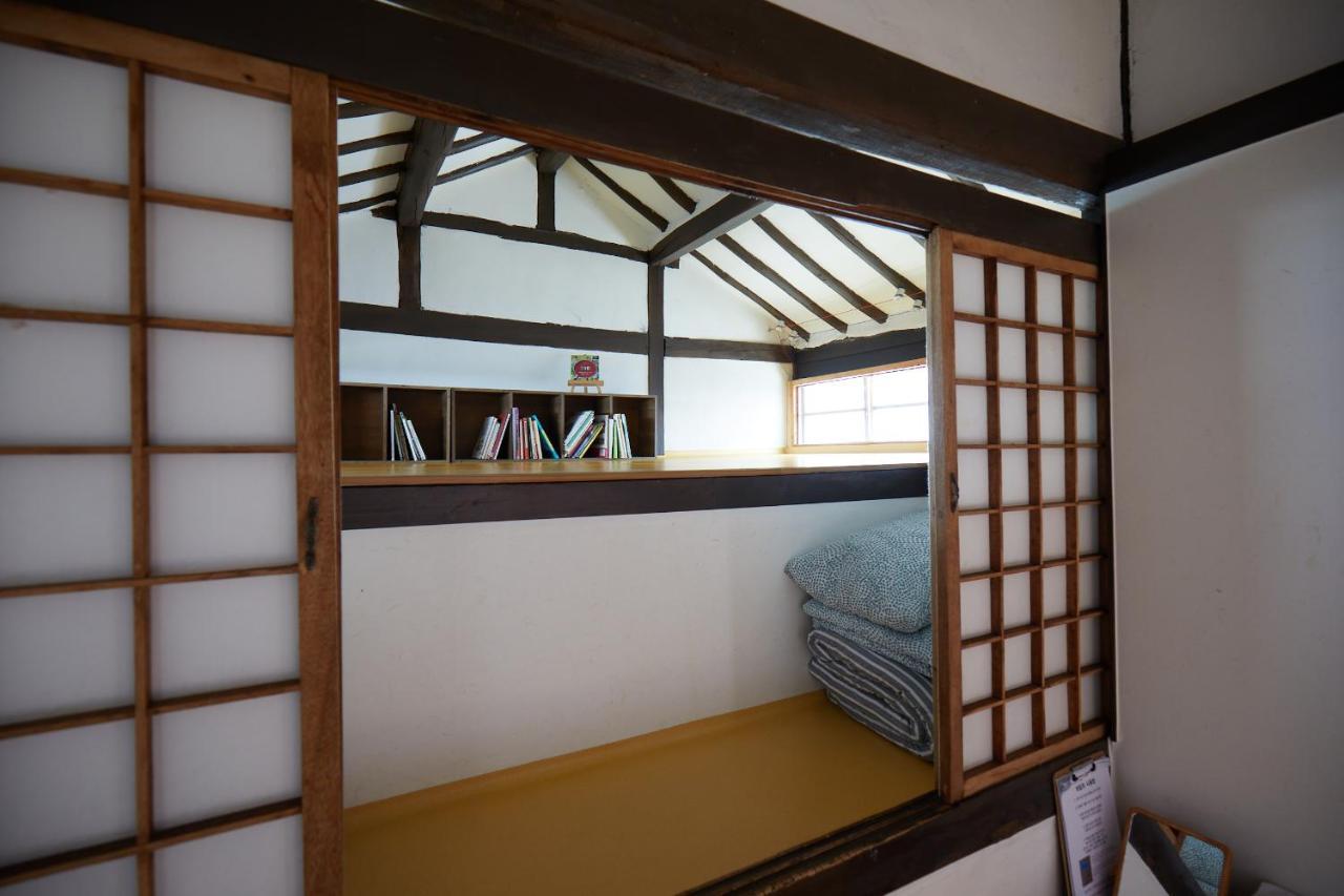 Bonghwangjae Hanok Guesthouse Gongju Dış mekan fotoğraf
